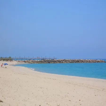 Via Lungomare - 4 *